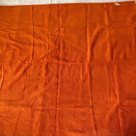 NEW HERMÈS ORANGE YACHTING BATH TOWEL - Picture 11 of 15